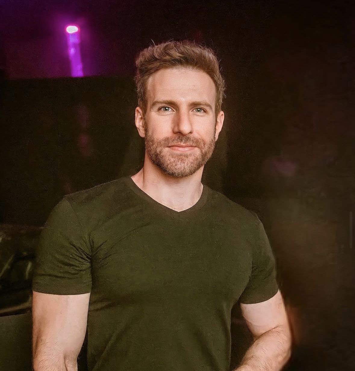 Marco Faria, especialista em e-commerce e criador do curso TikTok Shop do Zero